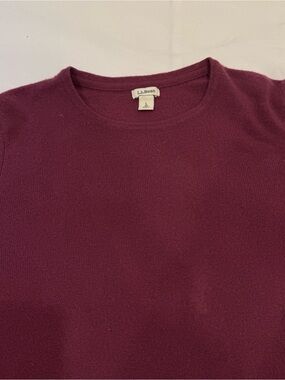 L.L.Bean 100% Cashmere Sweater Burgundy  Red Crewneck Luxe Soft Classic Large